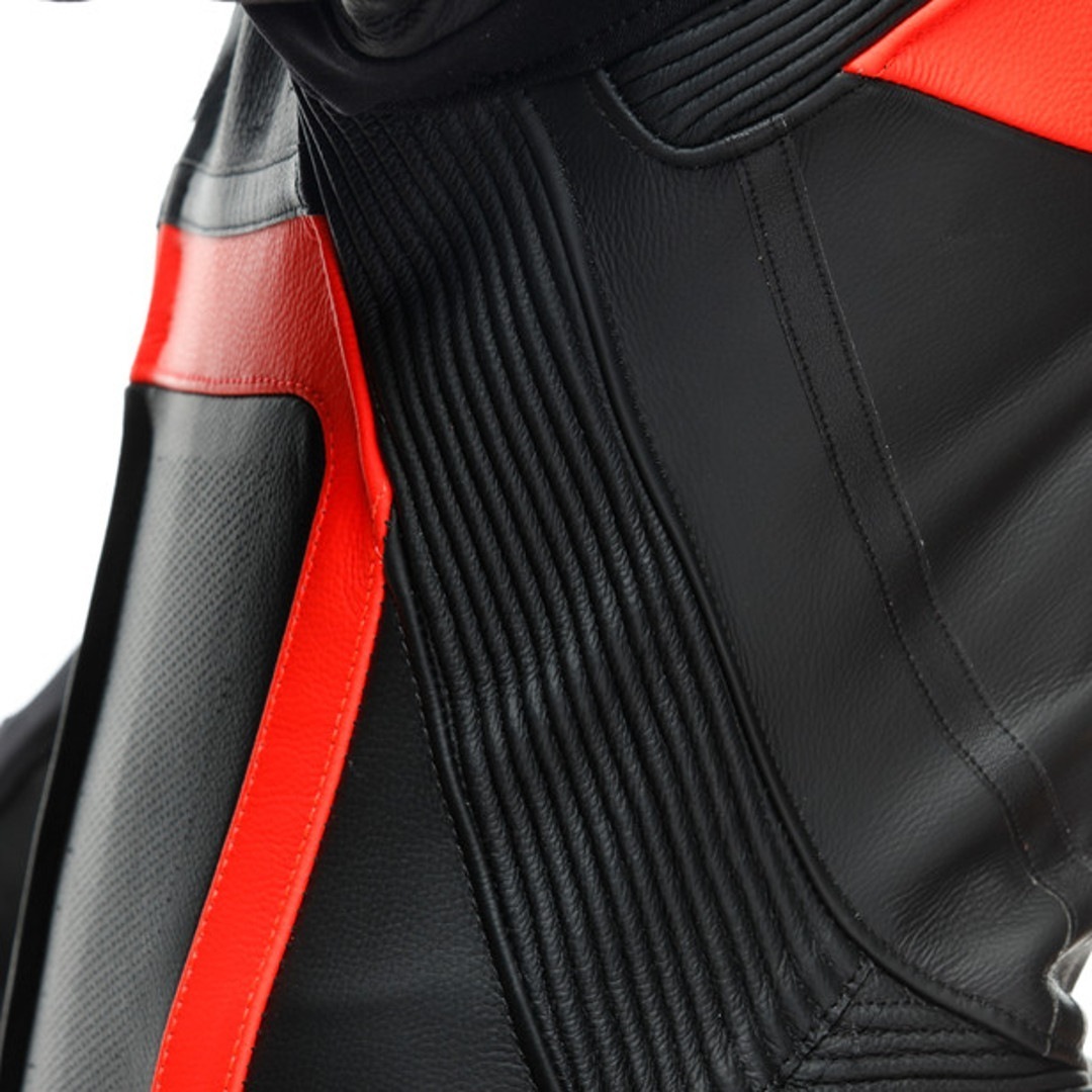 Dainese Gen-Z Perforerad barndräkt i ett stycke svart/röd 146 Figur 9