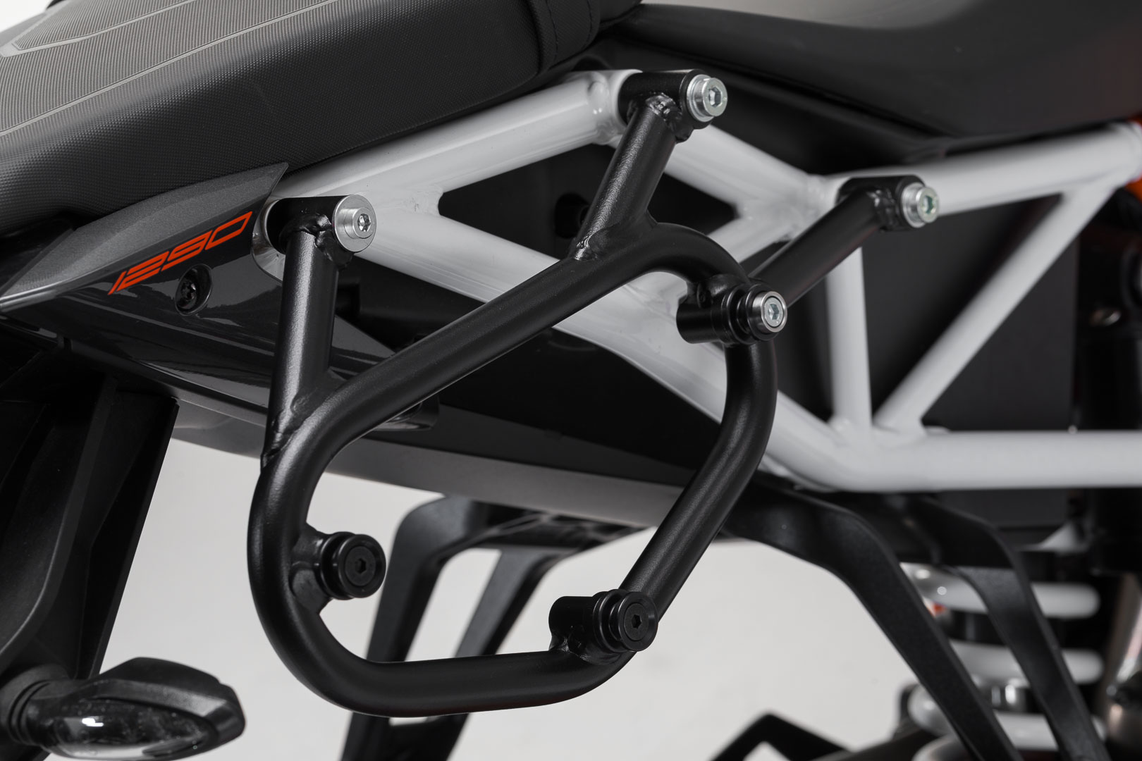 SW-Motech SLC portavion lateral dreapta - KTM 1290 Super Duke R (13-19). Figura 2