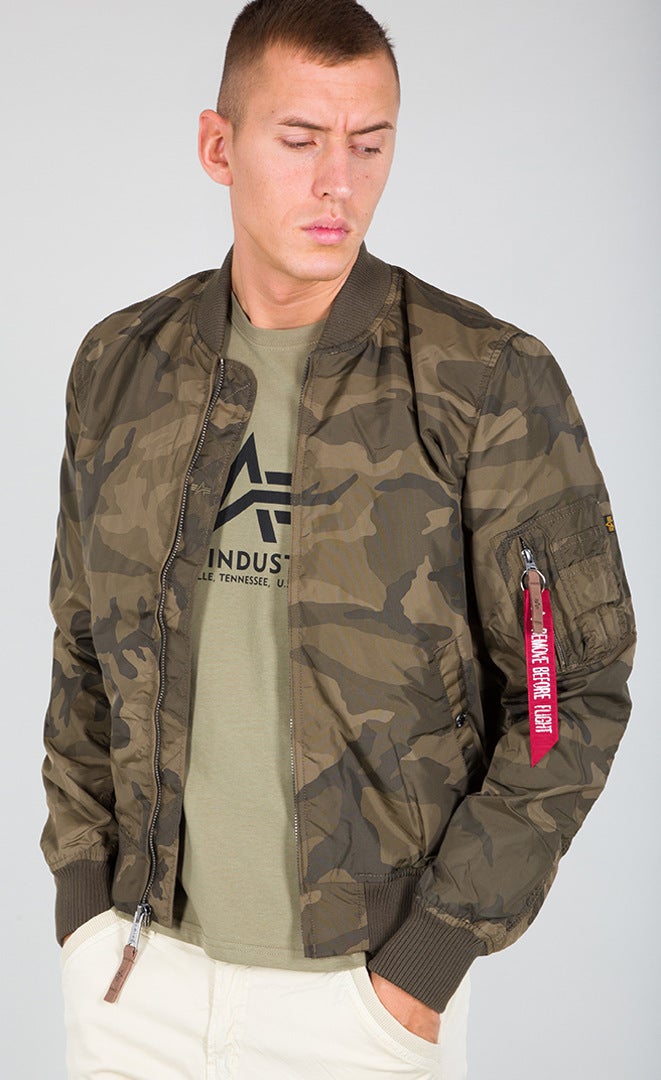 Alpha Industries MA-1 TT Jacket dark green/light green S Figure 1