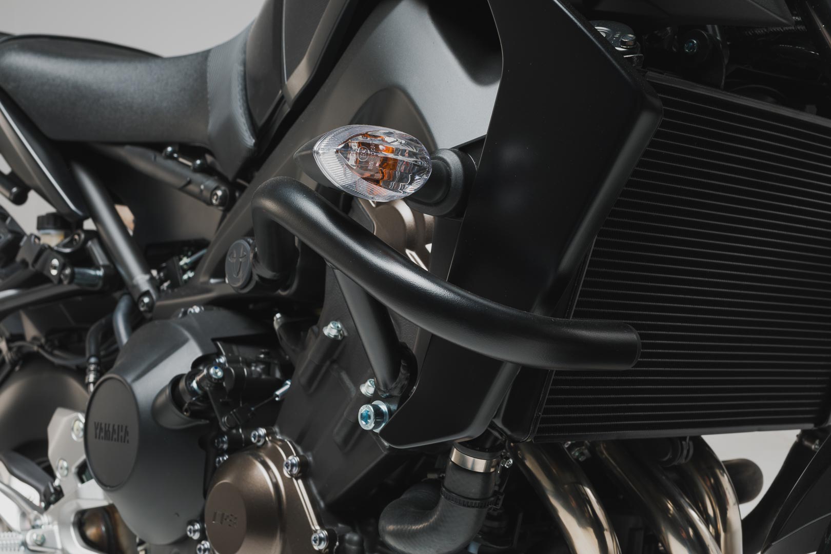 SW-Motech Crash bar - Svart. Yamaha MT-09 (16-20) / SP (17-20). Figur 1