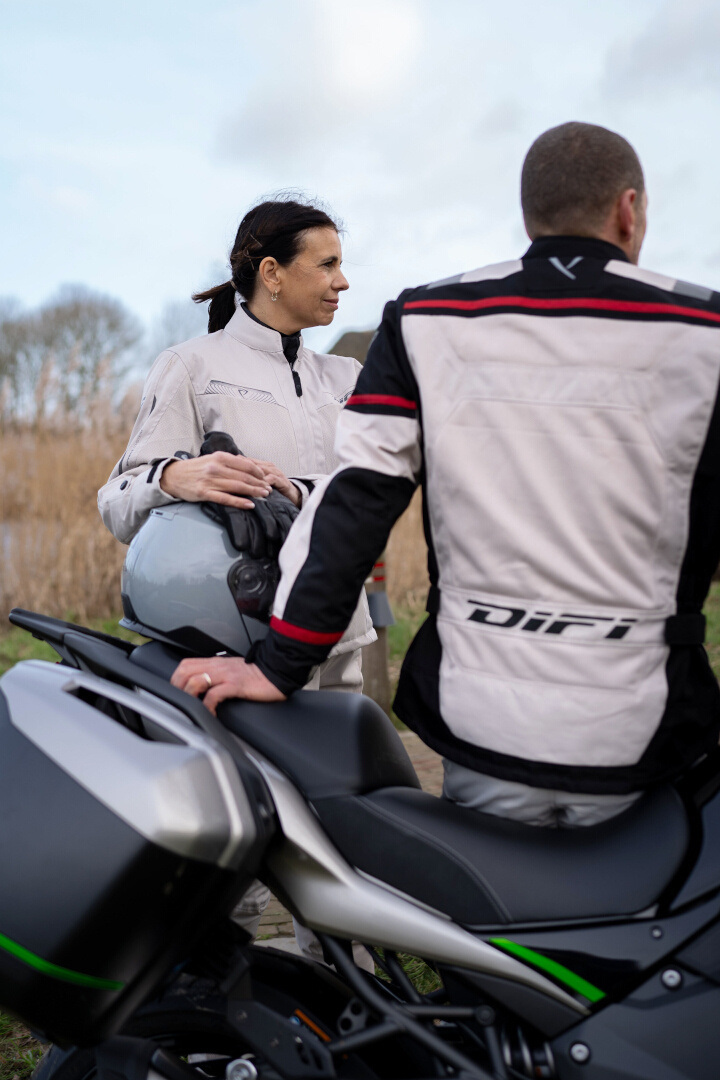 DIFI Kalahari Air Motorrad Textiljacke hellgrau/schwarz/rot 3XL Abbildung 5