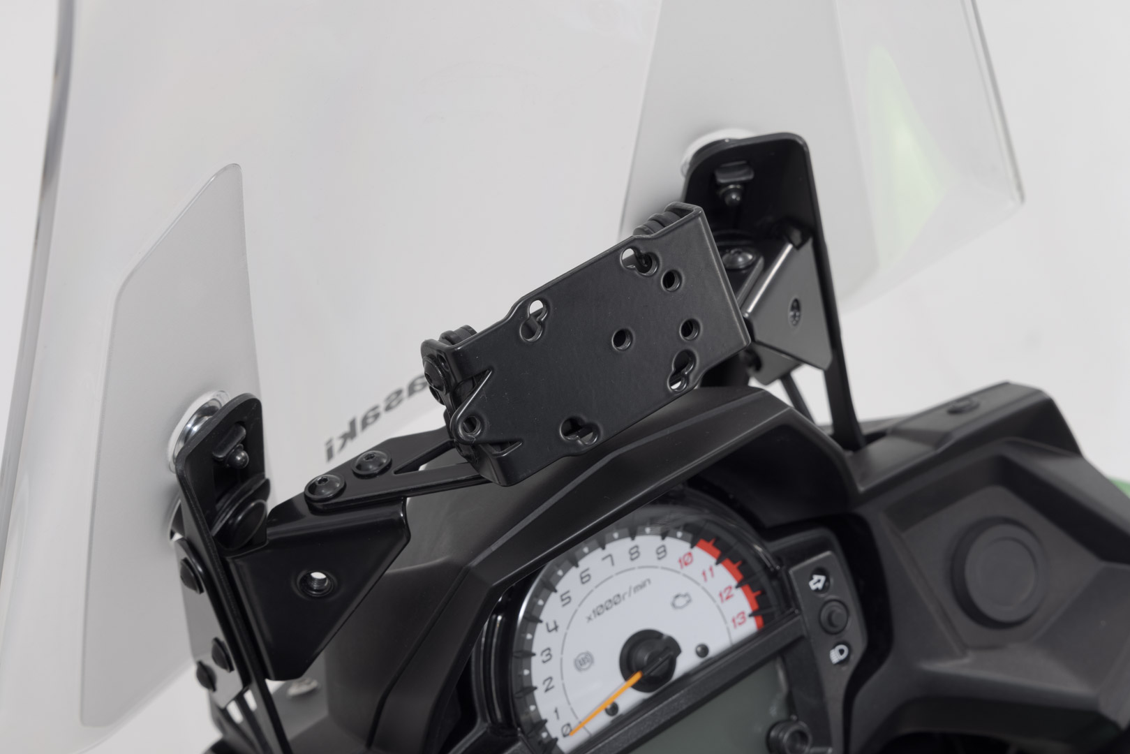 Suport GPS SW-Motech pentru cockpit - Negru. Kawasaki Versys 650 (14-21). Figura 1