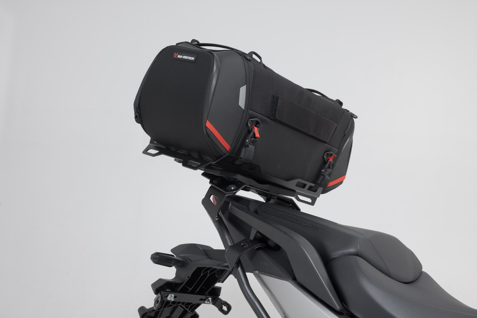 Set de rackpack SW-Motech - Honda NC750X / XD (20-). Figura 5