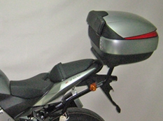 Top Master Topcase Montering Figur 1