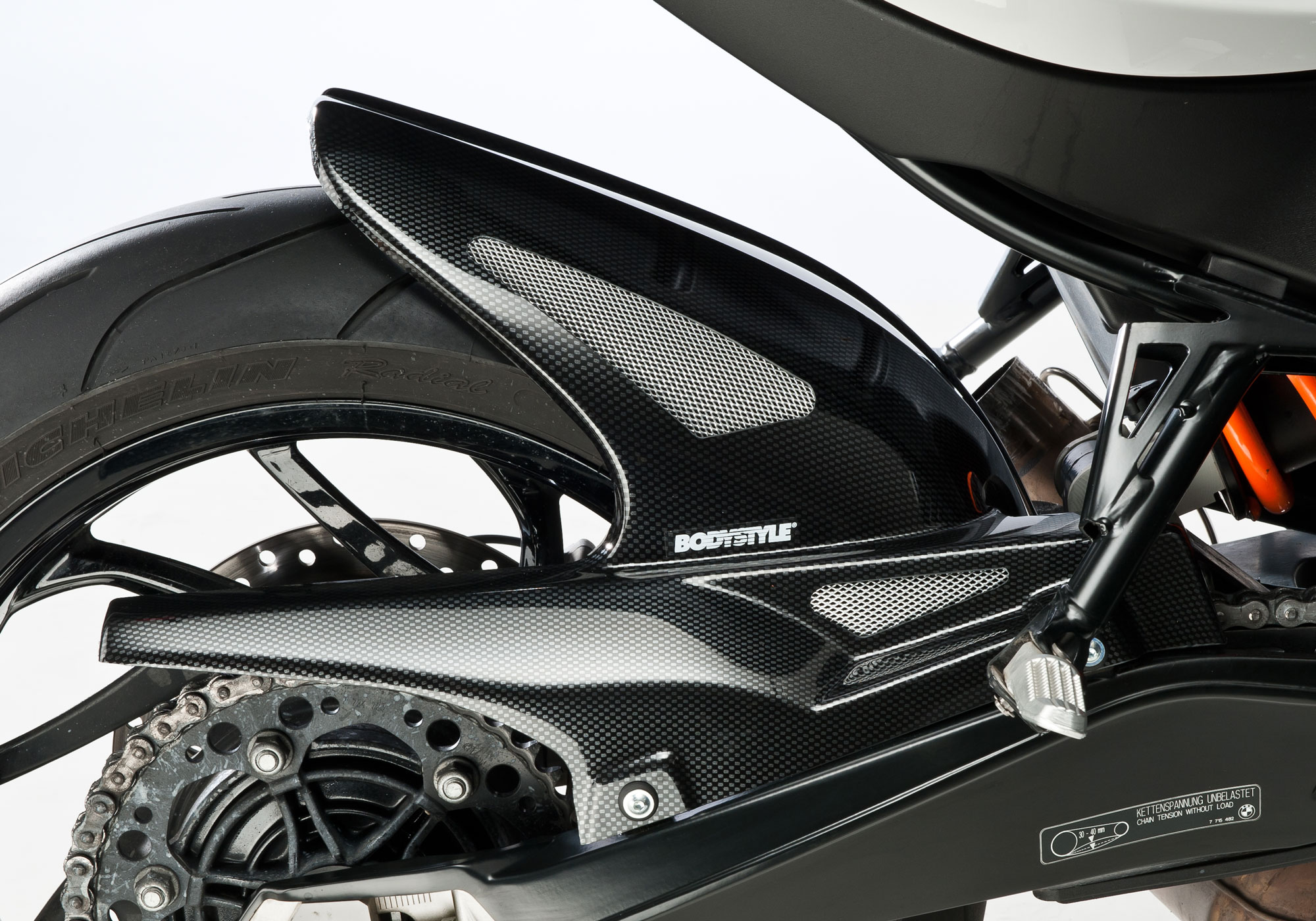 BODYSTYLE rear hugger ABS plastics carbon look Figure 1