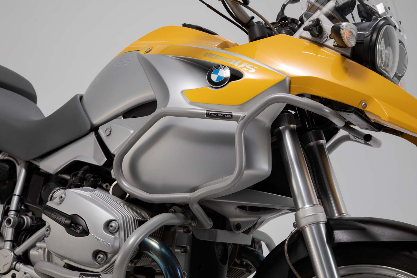 SW-Motech Övre krasch bar - Silver. BMW R1200 GS (04-07). Bara med krasch bar. Figur 2