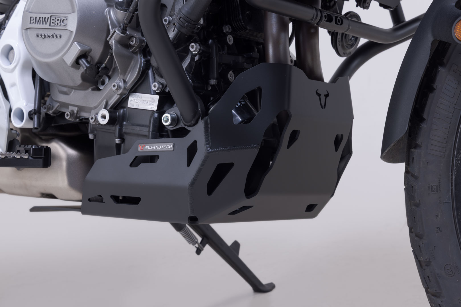 SW-Motech Motorbeschermer - Zwart. BMW F 450 GS (25-). Figuur 4