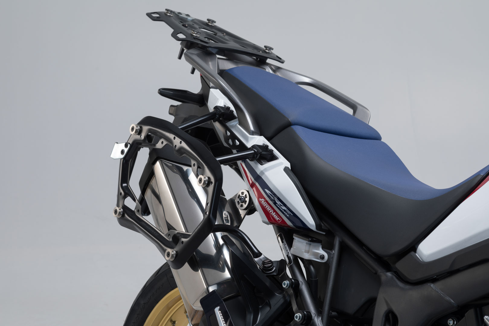 Sistem lateral SW-Motech AERO ABS - 2x25 l. Honda CRF1000L / Sport de aventură (18-). Figura 2