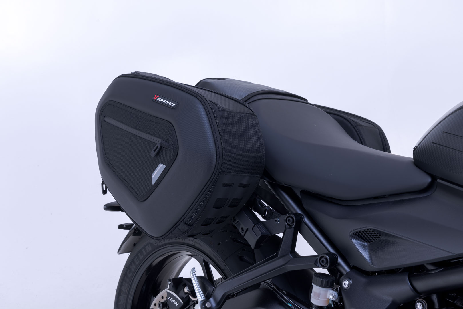Set de geantă SW-Motech PRO BLAZE H - Negru. Triumph Trident 660 / Daytona 660. Figura 3