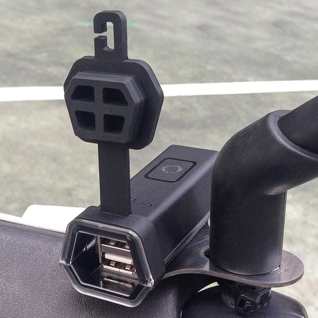 Booster 12/24V Încărcător USB Figura 1