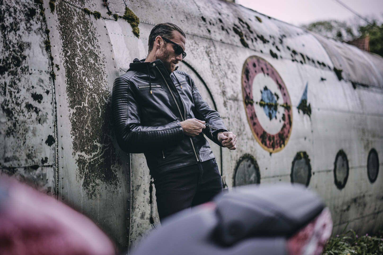 Side view of Segura Dorian 2 Motorcycle Leather Jacket