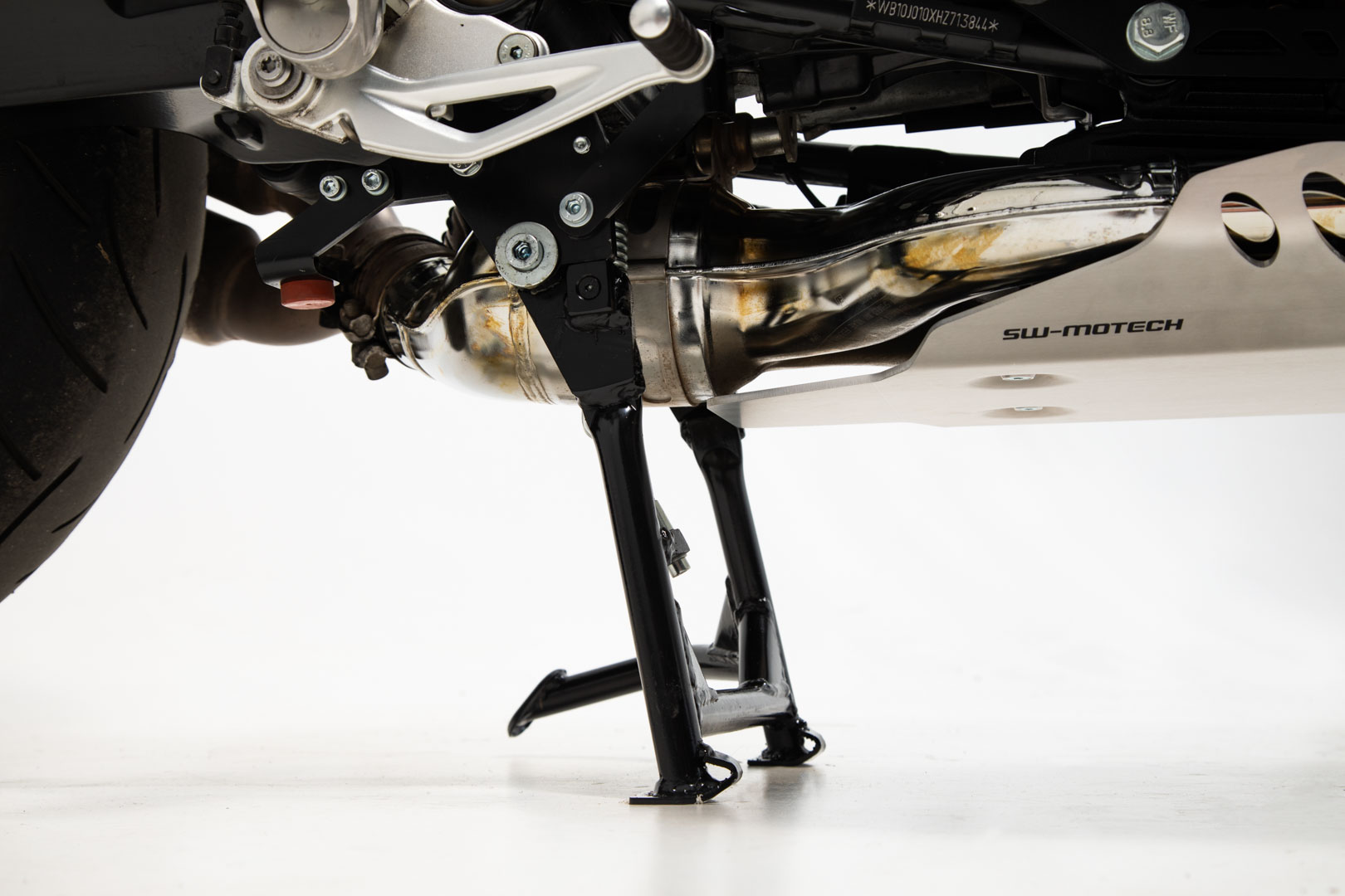 Standul SW-Motech - Negru. BMW R nineT / Pure. Figura 3