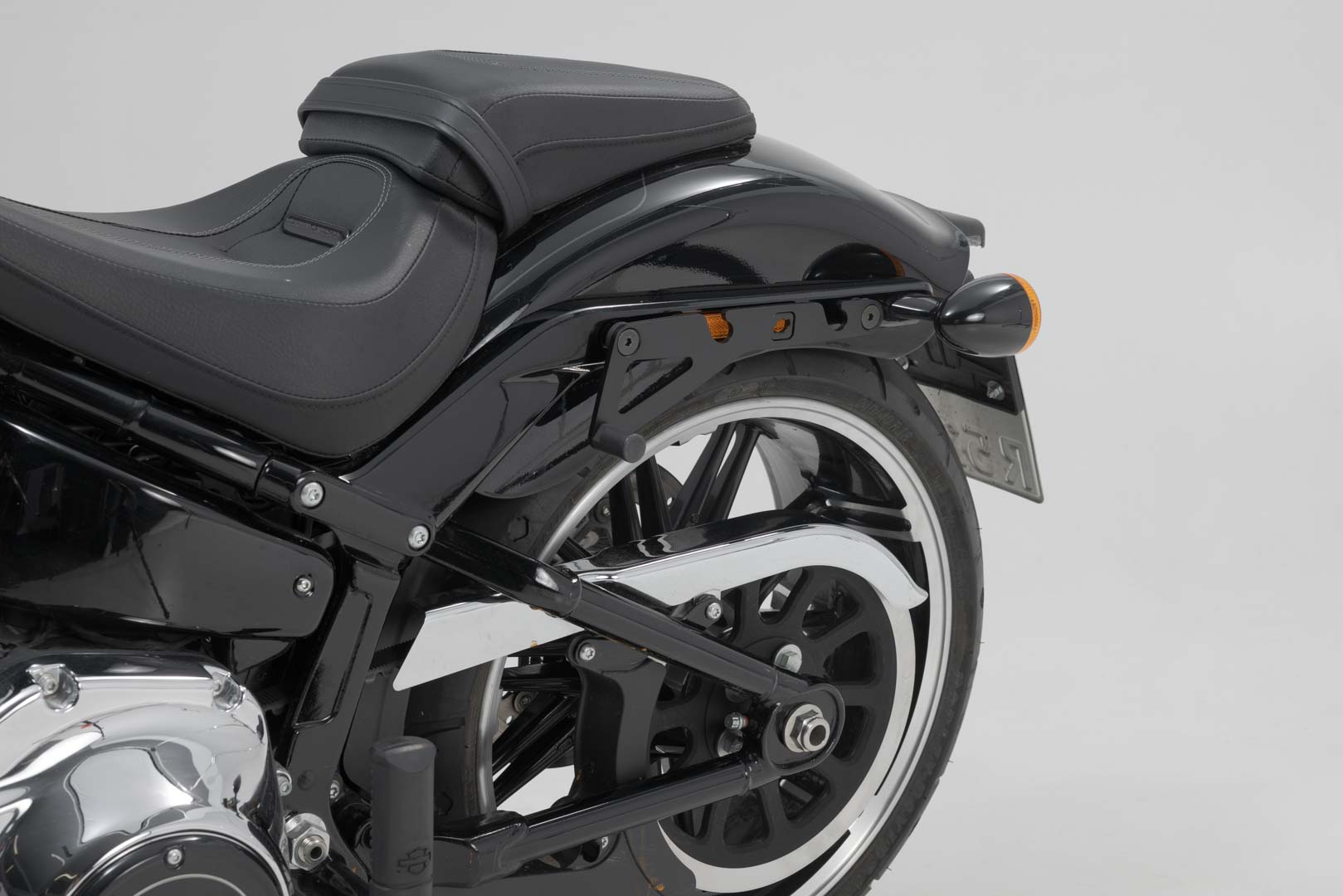 SW-Motech SLH portavion lateral LH1 stânga - Harley-David FatBoy /S, Breakout/S (17-). Pentru LH1. Figura 4