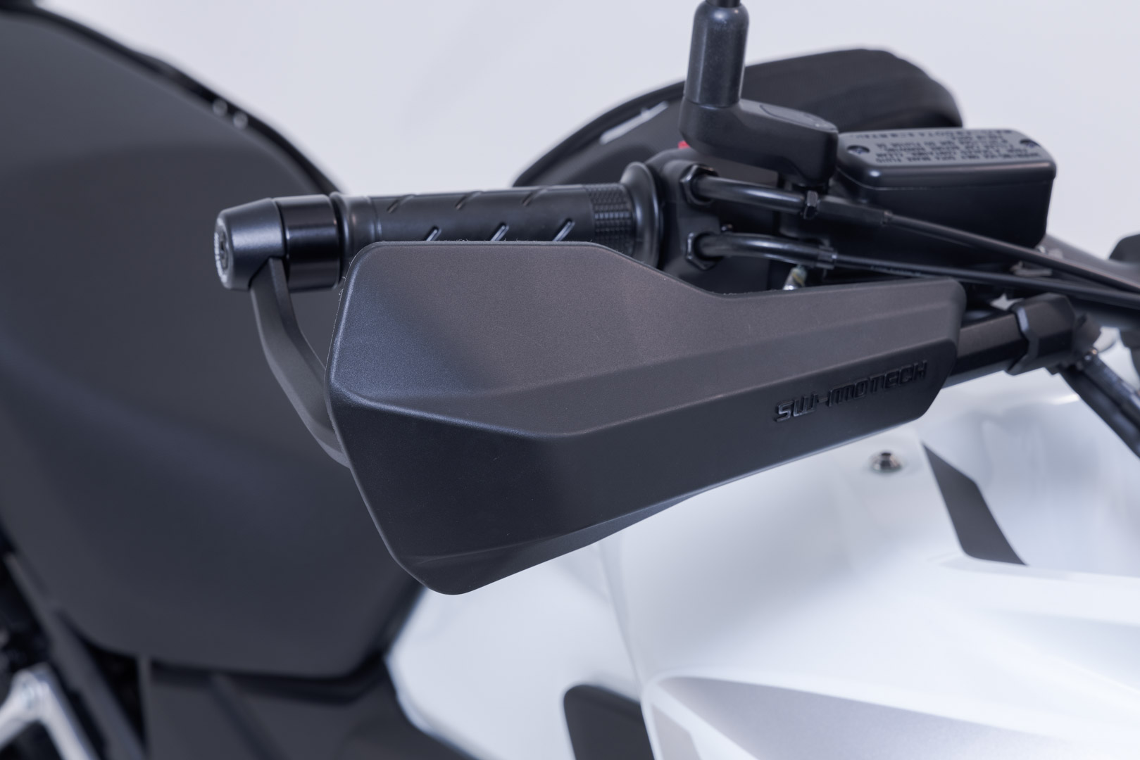 Kit SW-Motech Sport de protecție de mână - Negru. Honda CB500X (18-), NX500 (23-). Figura 4