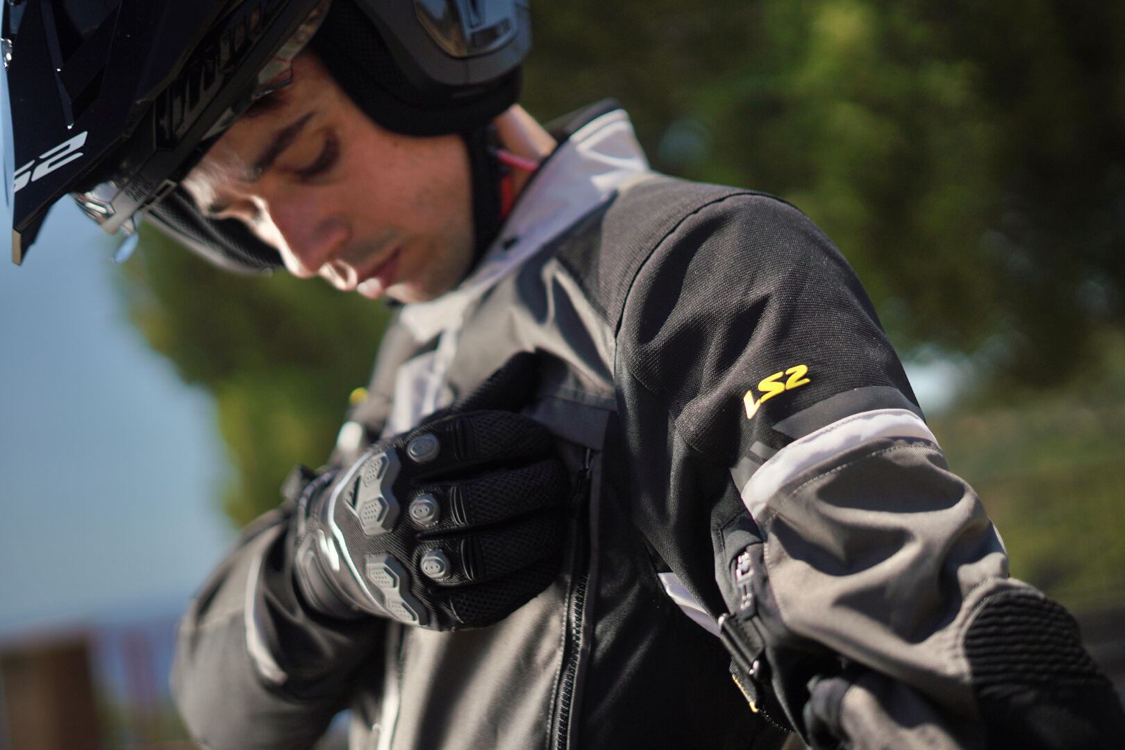 LS2 Norway waterproof Motorcycle Textile Jacket black/grey/fluo-yellow L Figure 12