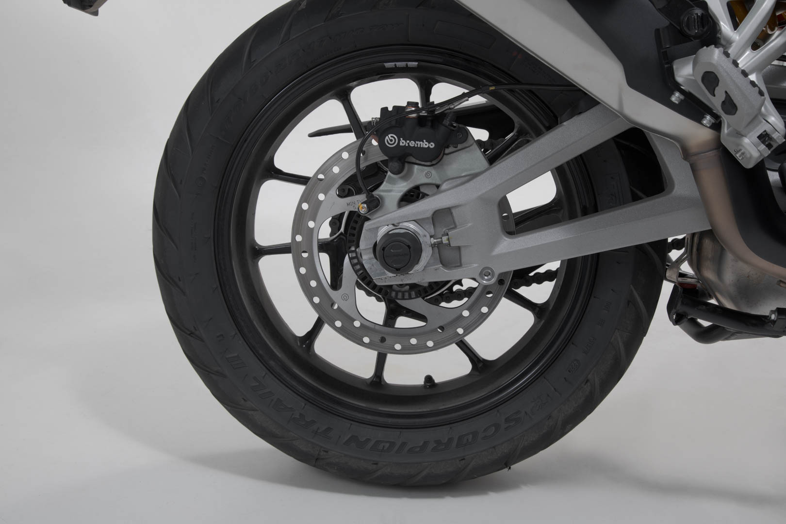 Setul SW-Motech Adventure Protection - Ducati Multistrada V4 (20-). Figura 4