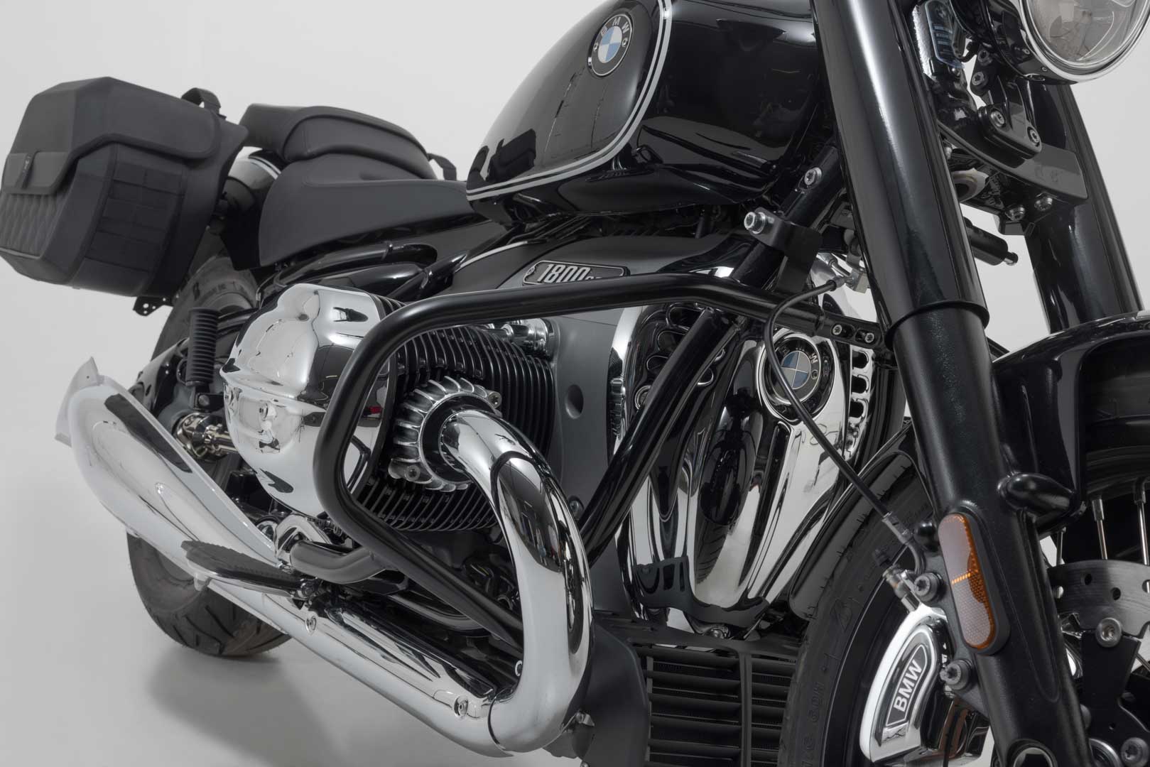 SW-Motech Crash bar - Svart. BMW R18 (20-). Figur 2