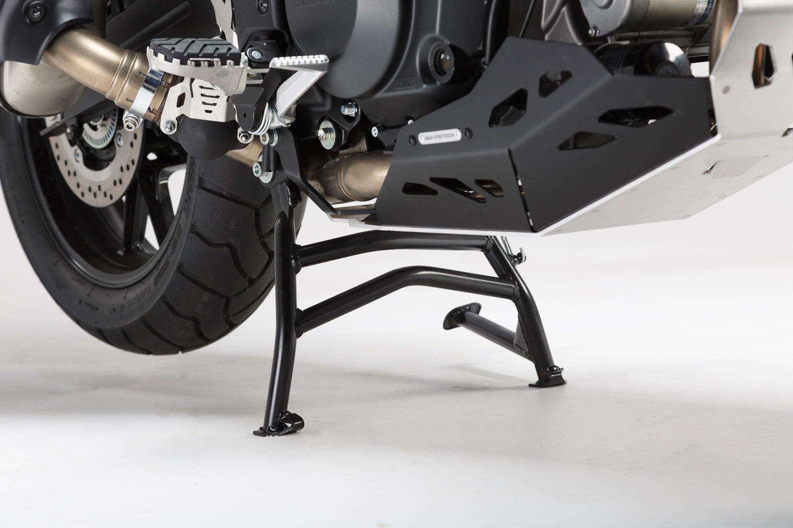 Standul SW-Motech - Negru. Suzuki V-Strom 1000 (14-) / 1050 (19-). Figura 1
