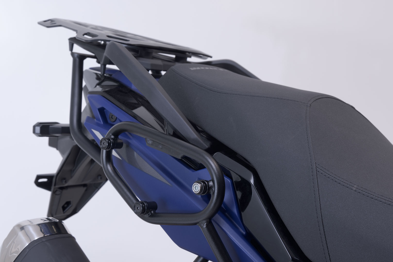Sistem lateral SW-Motech URBAN ABS - 2x 16,5L. Suzuki V-Strom 800 / 800DE (22-). Figura 4