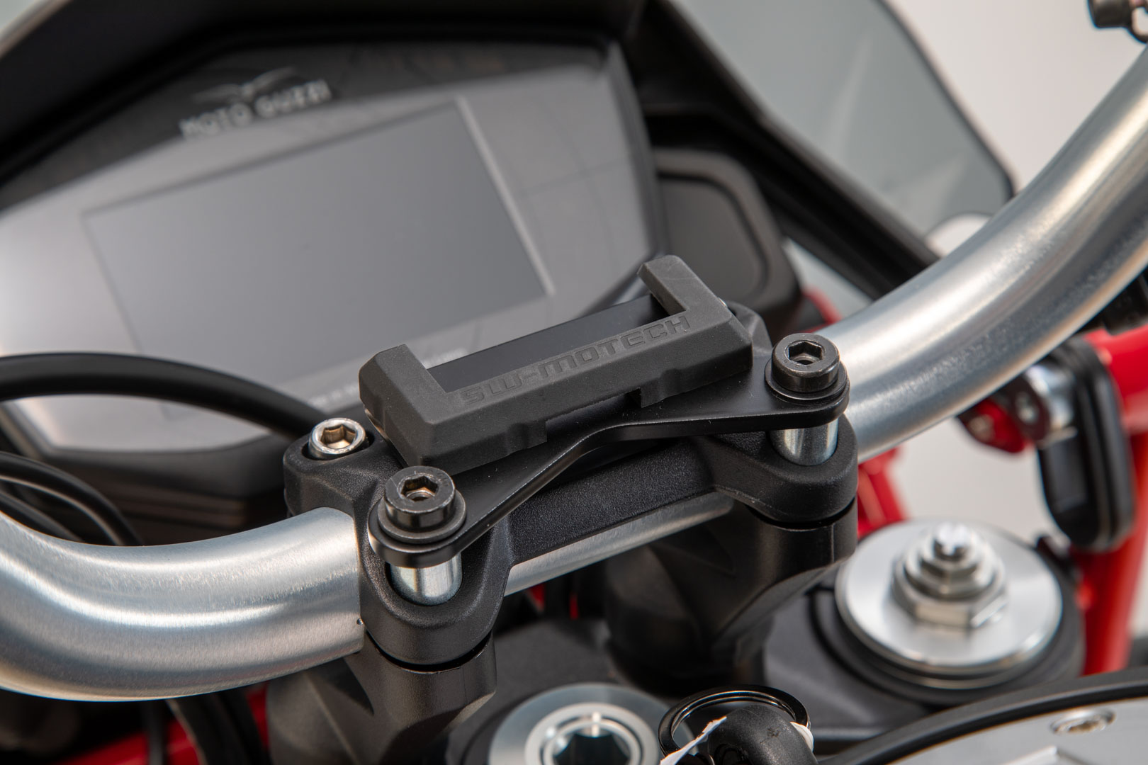 SW-Motech GPS-fäste för styre - Svart. Moto Guzzi V85 TT (19-23). Figur 4