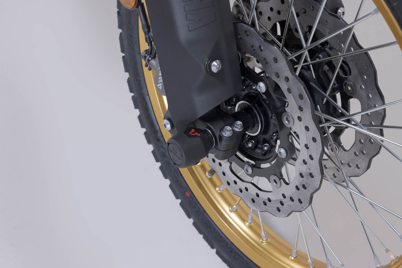 SW-Motech Slider set for front axle - Black. Yamaha Ténéré 700 World Raid (25-). Figure 5