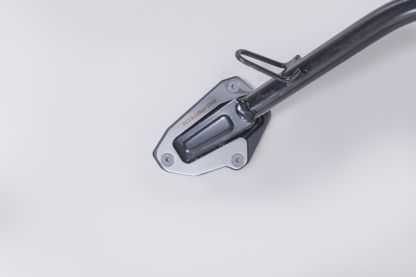 Extensie SW-Motech pentru piciorul lateral - Negru/argintiu. Modele Ducati Scrambler (24-). Figura 3