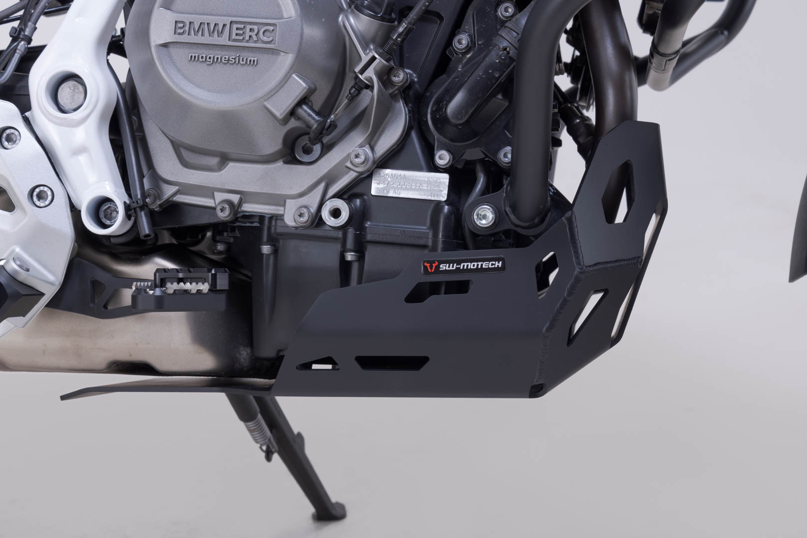 SW-Motech Motorbeschermer - Zwart. BMW F 450 GS (25-). Figuur 5