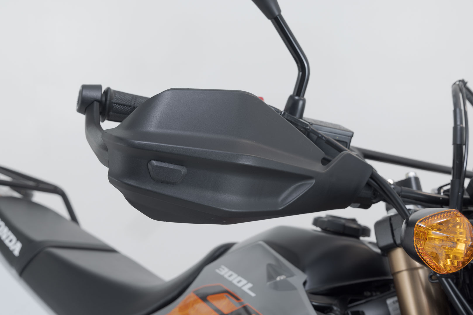 Kit de protecție SW-Motech Adventure - Negru. Honda CRF300L, Triumph Scrambler 400X. Figura 3