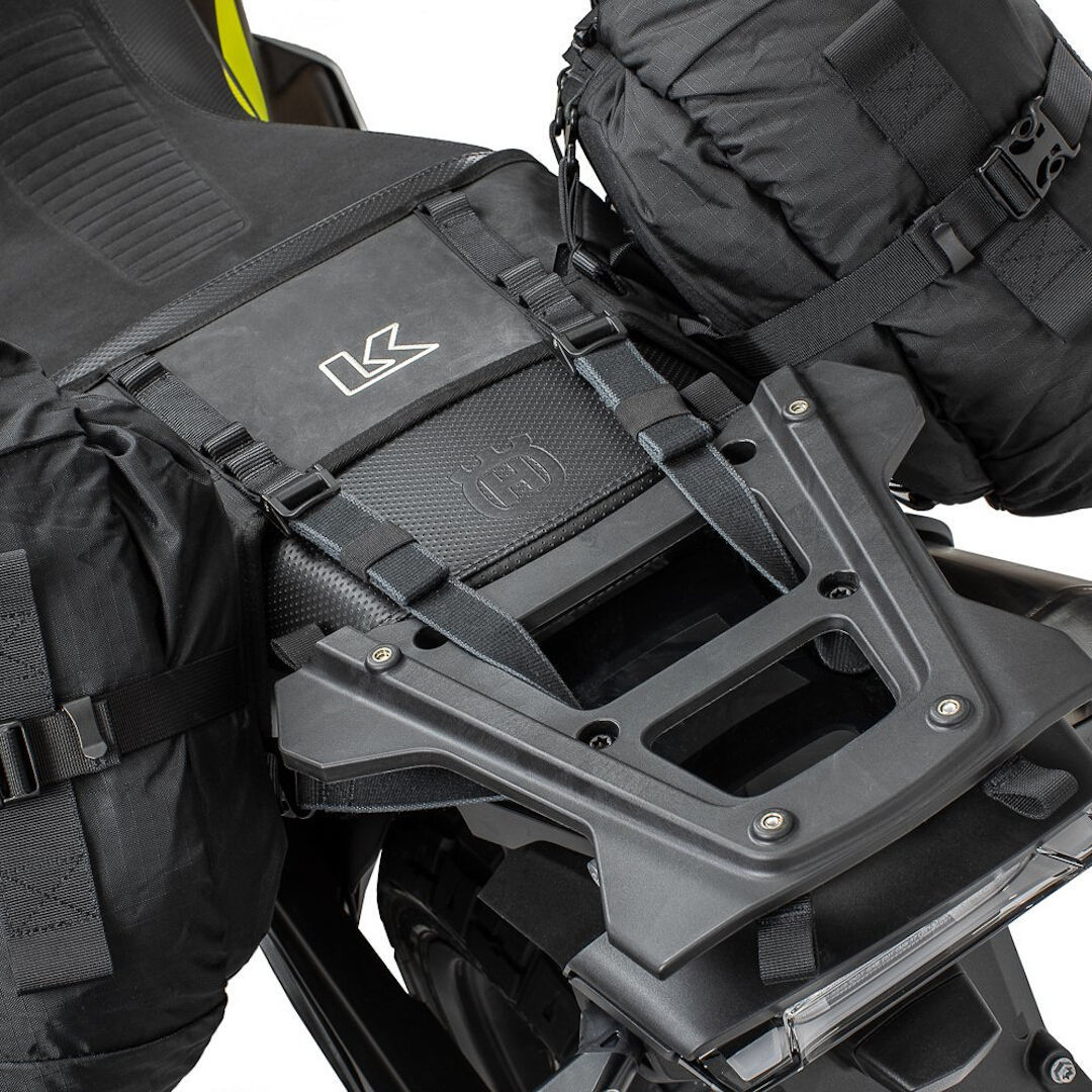 Kriega OS-Base Husqvarna Norden 901 Sistem de montare Figura 9