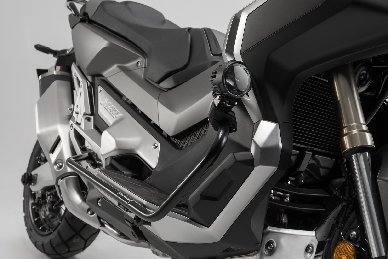 SW-Motech Crash bar - Svart. Honda X-ADV (16-20). Figur 2