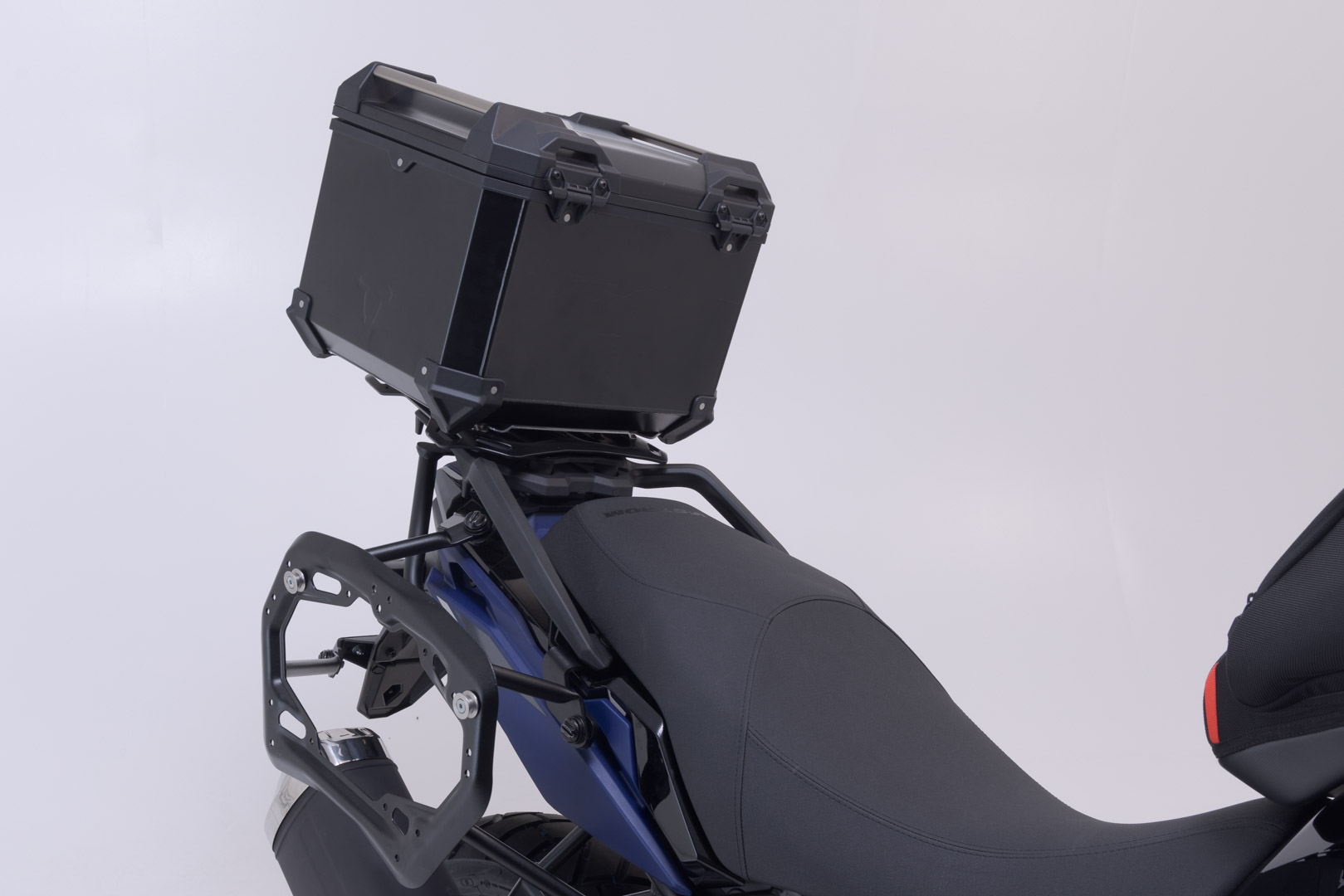 Setul de aventură SW-Motech TRAX ADV - Negru. Suzuki V-Strom 800 / 800DE (22-). Figura 5