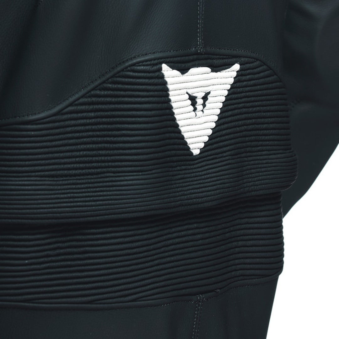 Dainese Avro 4 2-Piece Motorcycle Leather Suit black/red/white 54 Figure 3