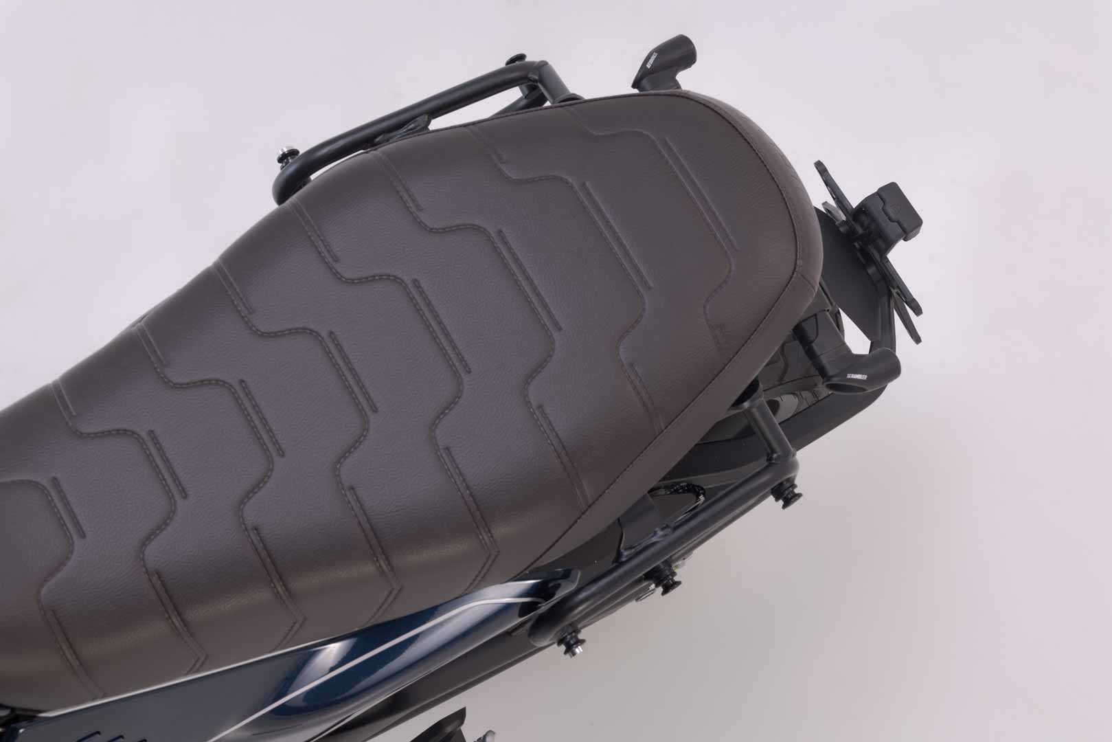 Transportor SW-Motech SLC pe partea stângă - modele Ducati Scrambler (23-). Figura 5