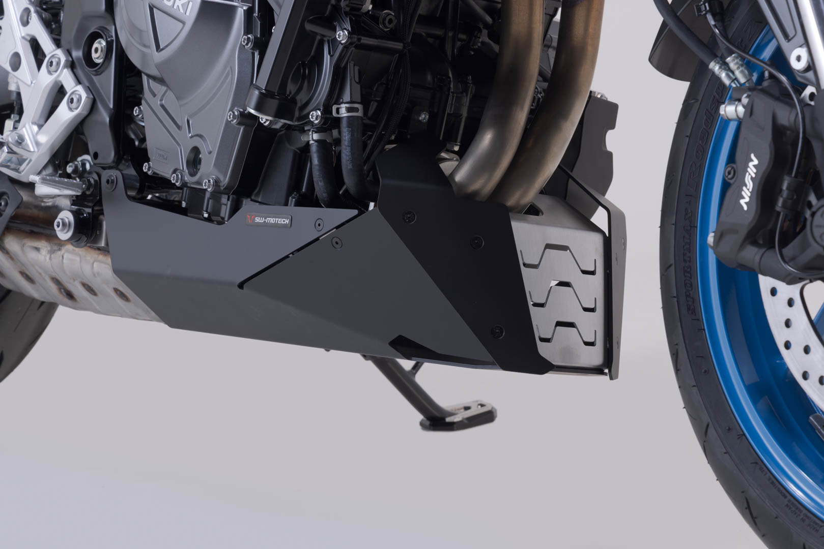 SW-Motech frontspoiler - Svart/Silver. Suzuki GSX-8S (22-)/GSX-8T (25-). Figur 2