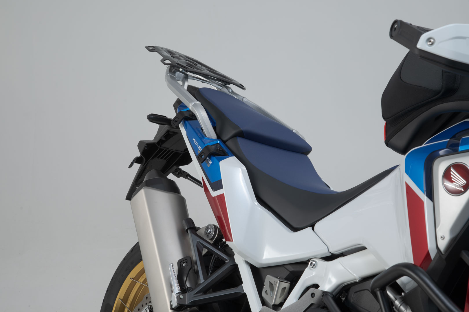 Portavion lateral SW-Motech PRO - Negru. Honda CRF1100L / Adv Sp. (19-). Suportul OEM. Figura 4