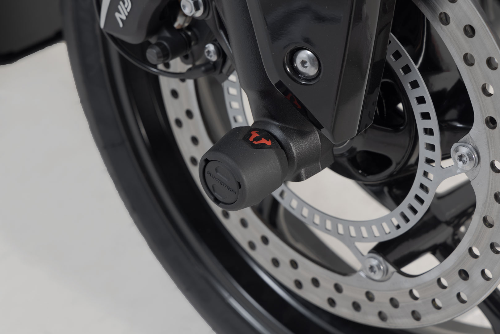 Set SW-Motech Slider pentru puntea față - Negru. Modele Triumph /Honda /Royal Enfield. Figura 4