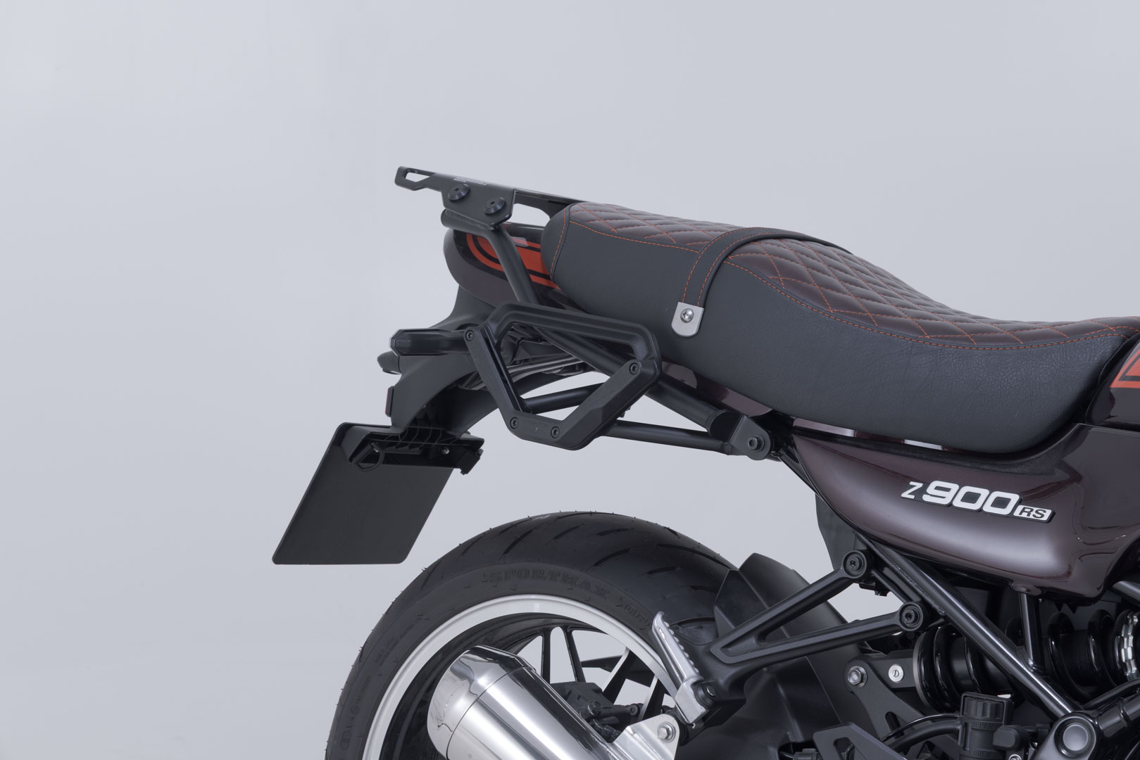 SW-Motech V-LOC sidobärare höger - Kawasaki Z900RS/ Café/ SE (17-), 50-årsjubileum. (22-). Figur 3