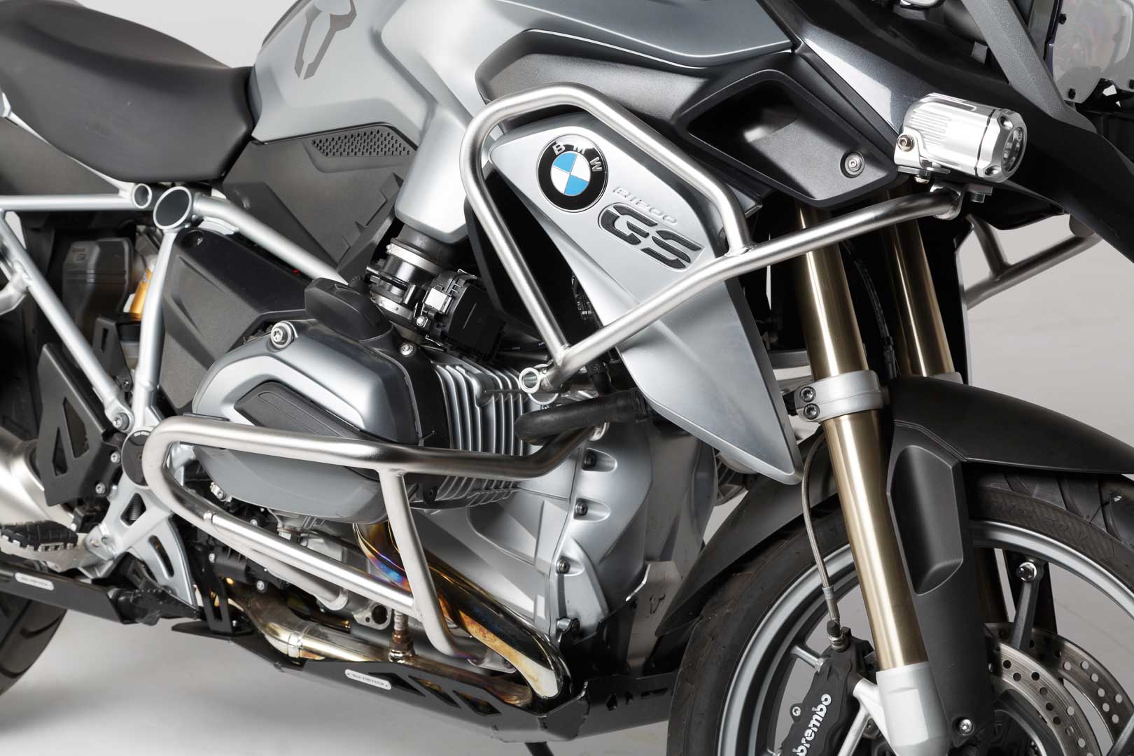 SW-Motech Upper crash bar - Rustfrit stål. BMW R 1200 GS LC (12-16). Figur 1 SW-Motech Upper crash bar - Rustfrit stål. BMW R 1200 GS LC (12-16). Figur 1