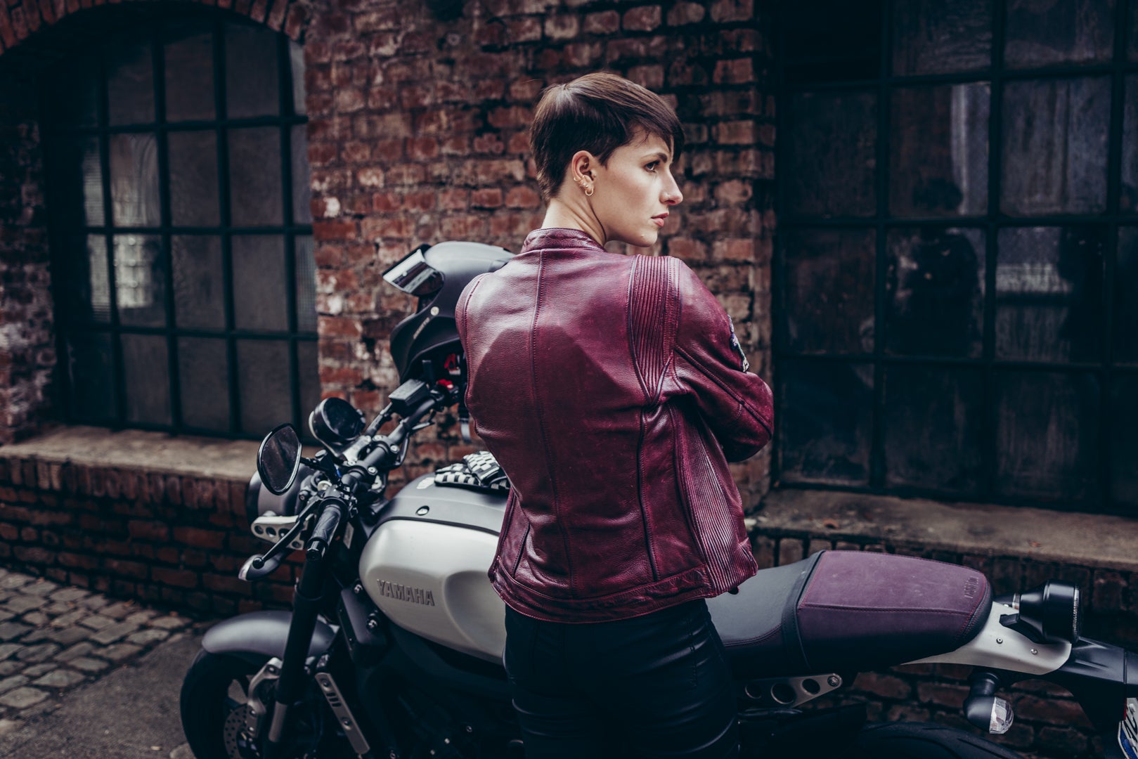 HolyFreedom Zero Dames Motorfiets Lederen Jas Bordeauxrood S Figuur 10