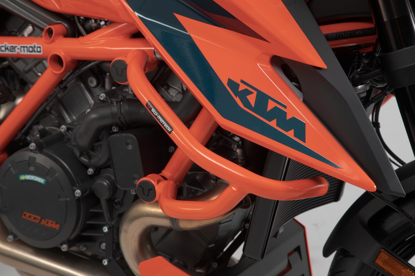 SW-Motech Crash bar - Portocaliu. KTM 1290 Super Duke R / EVO (19-). Figura 3