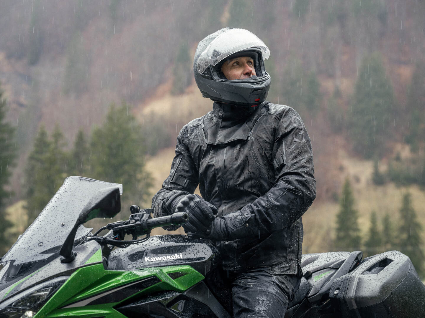Side view of Bering Lakefield GTX waterproof Motorcycle Textile Jacket