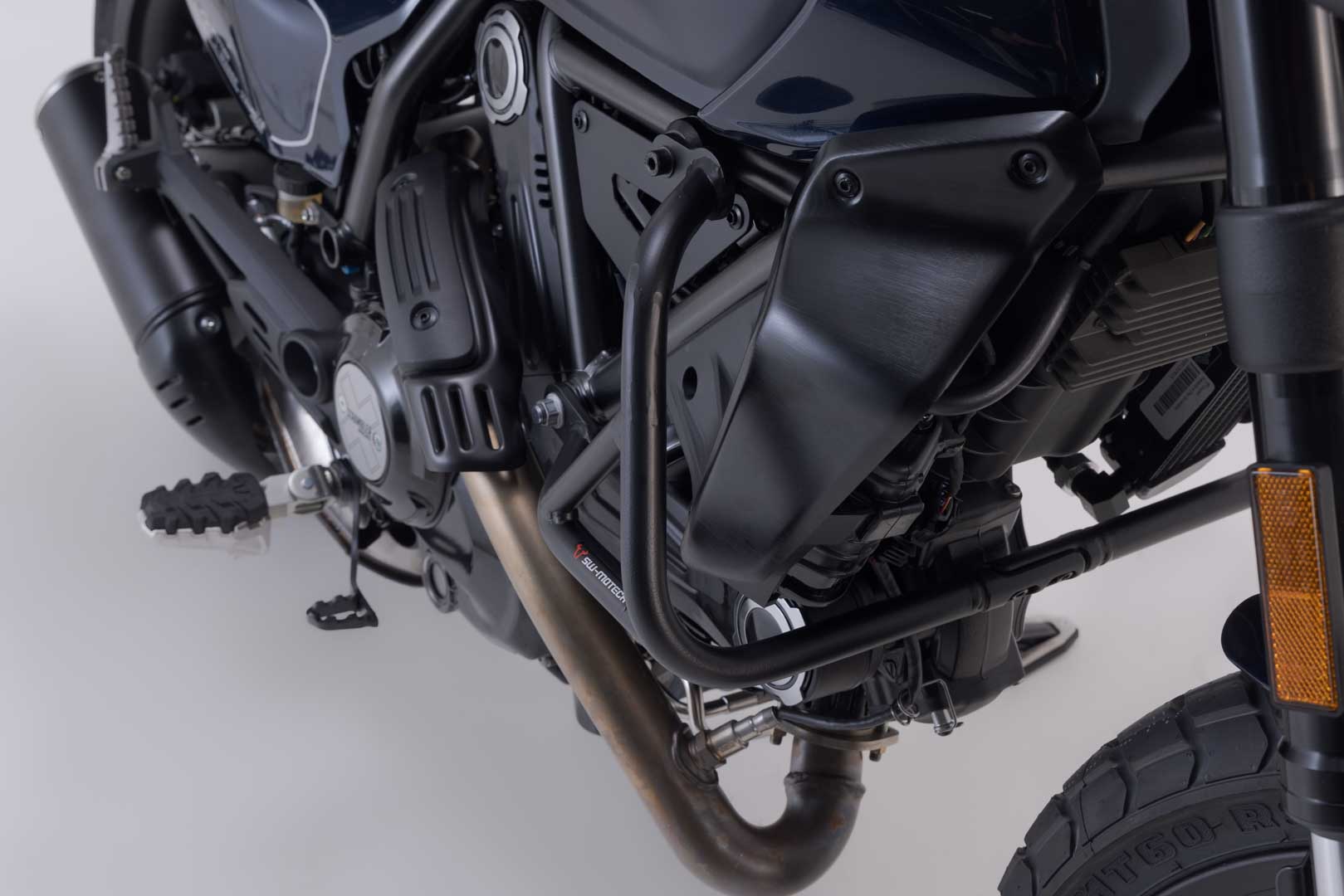 SW-Motech Krockbåge - Svart. Scrambler Nightshift/ Full Throttle (23-). Figur 5