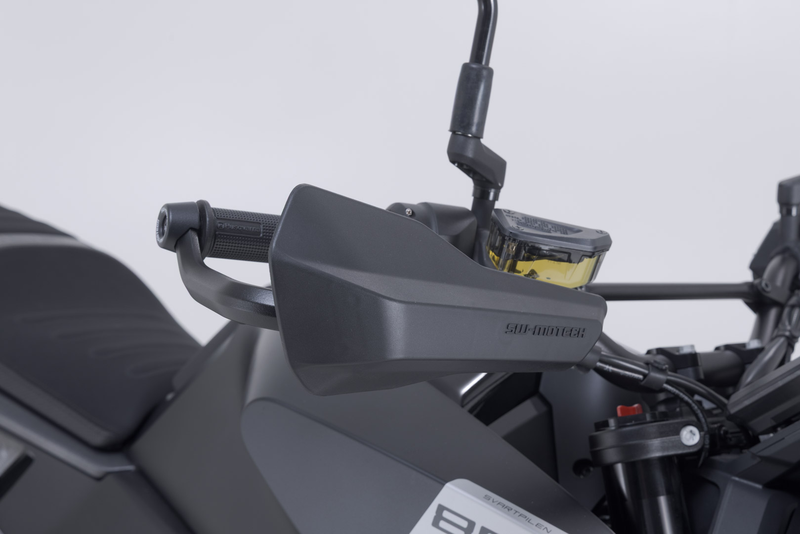 Kit SW-Motech Sport de protecție de mână - Negru. Husqvarna Svartpilen 801 (24-). Figura 3