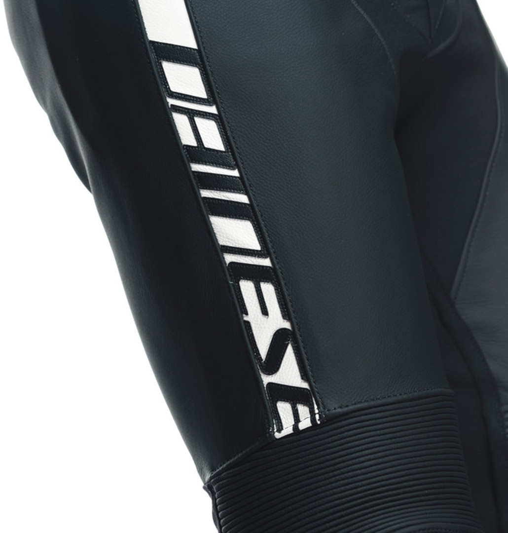 Dainese Avro 4 2-Piece Motorcycle Leather Suit black/white 30 Figure 4