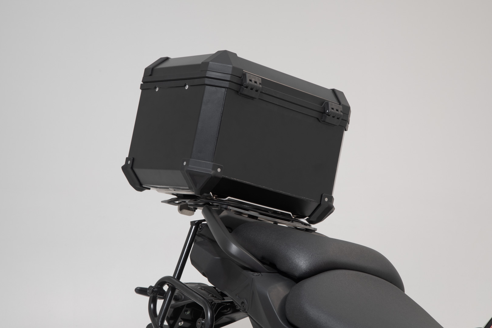 SW-Motech ADVENTURE-RACK - Negru. Yamaha Tracer 9 / GT (20-) / GT+ (22-). Figura 5
