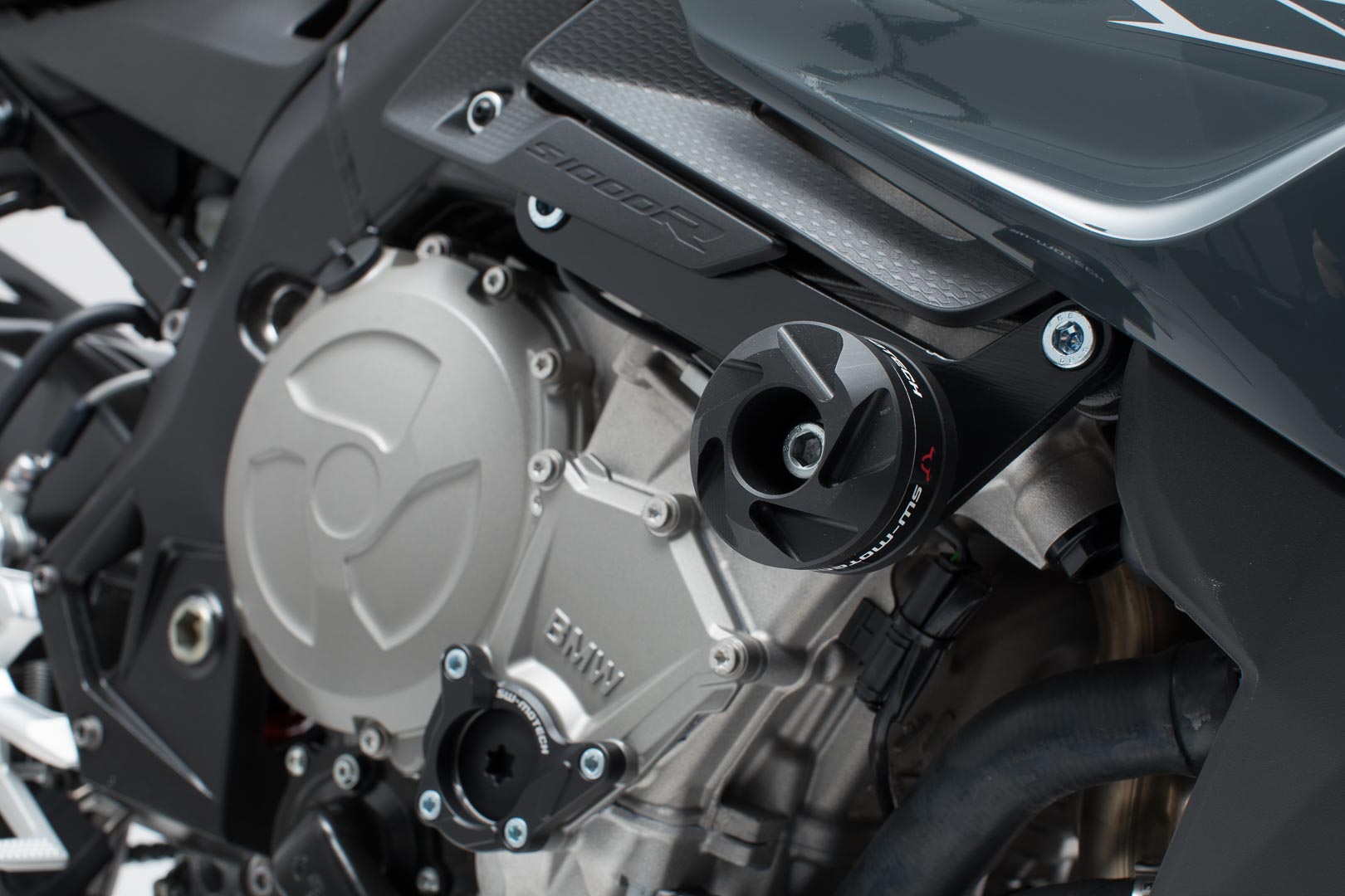 Kit SW-Motech Frame slider - Negru. BMW S 1000 R (16-20). Figura 2