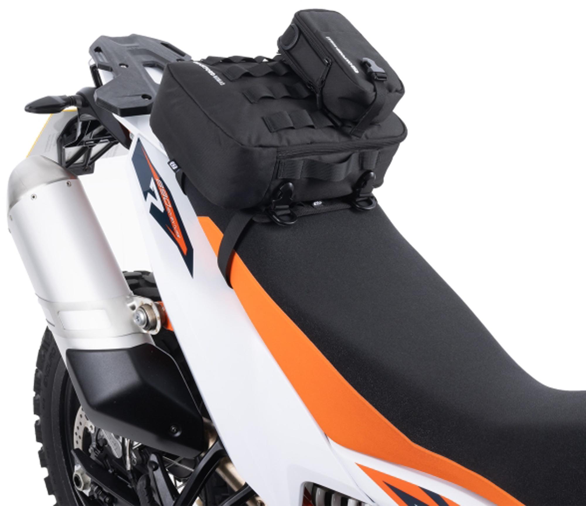 Oxford Nomad 1L Utility Puch for Mounting System Figure 10