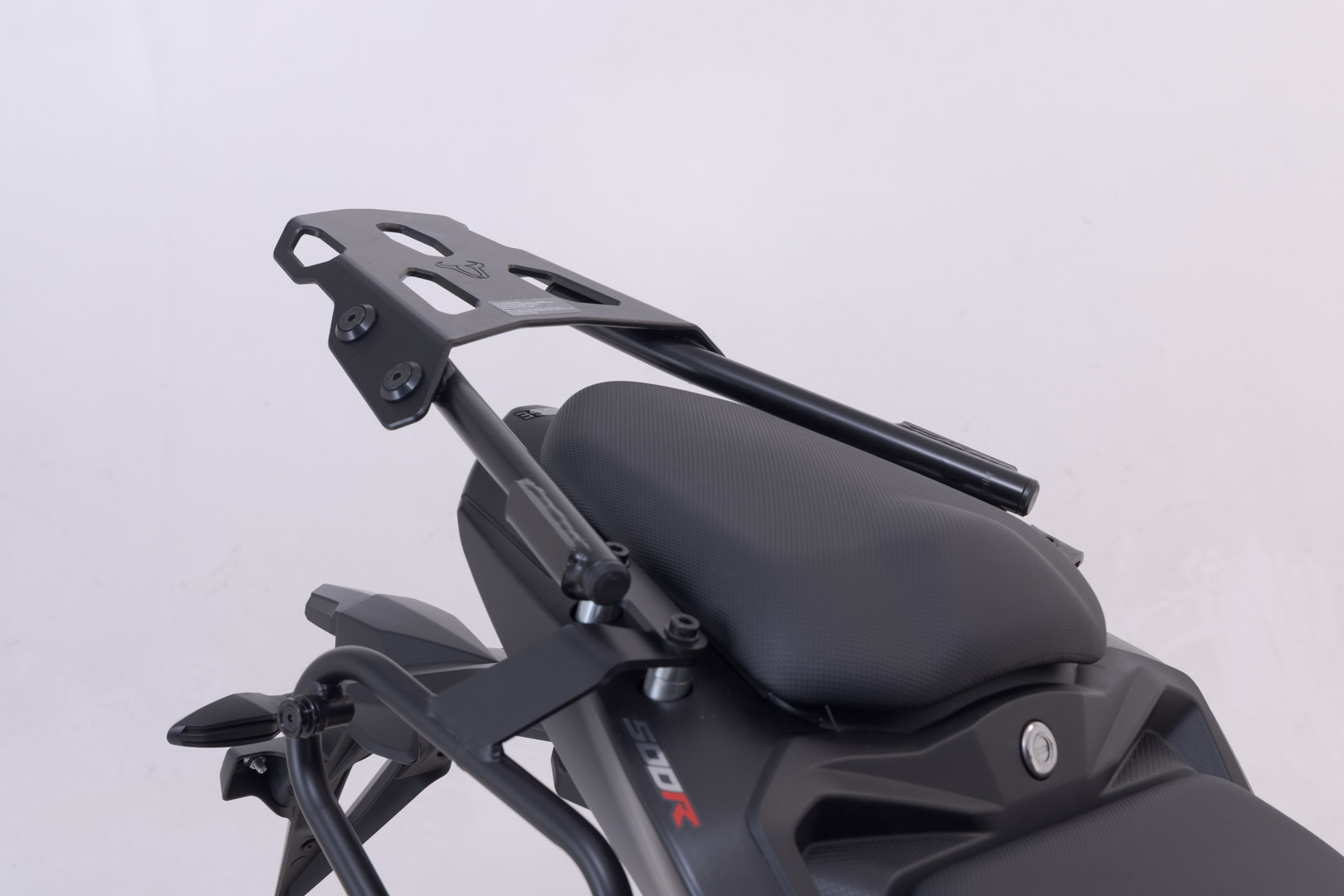 SW-Motech STREET-RACK - Negru. Voge 500R (19-). Figura 2