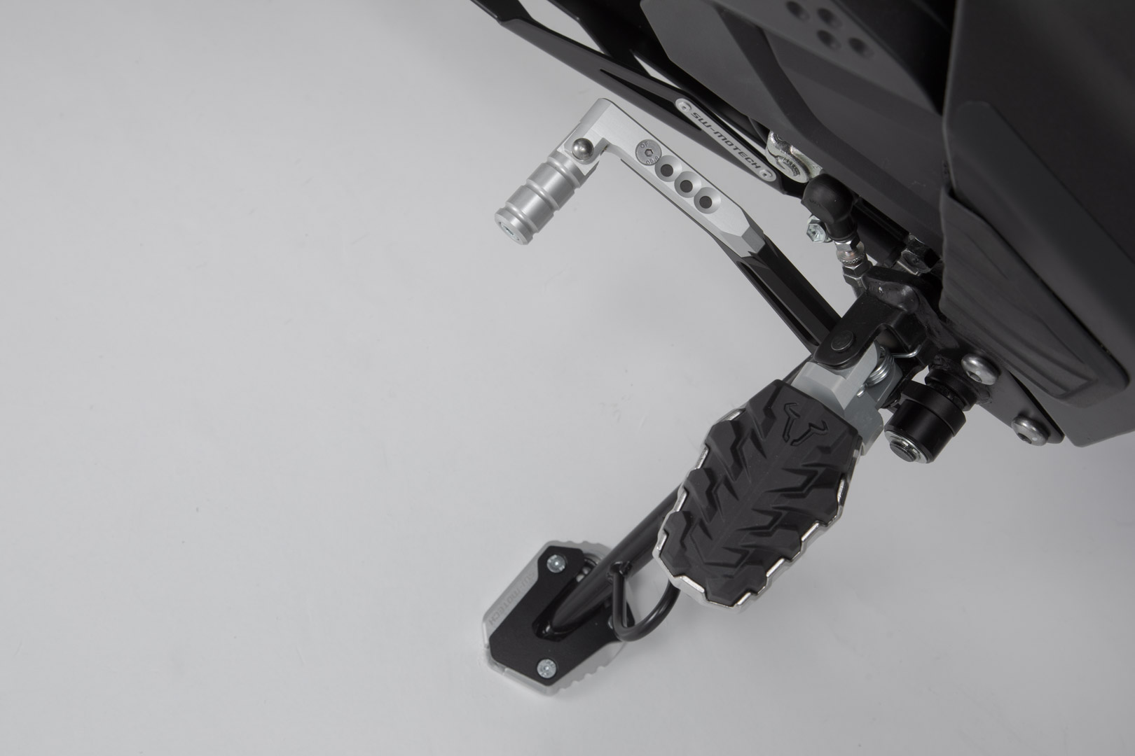 Manetă SW-Motech - Suzuki DL650 (11-) / V-Strom 650 XT (15-). Figura 1
