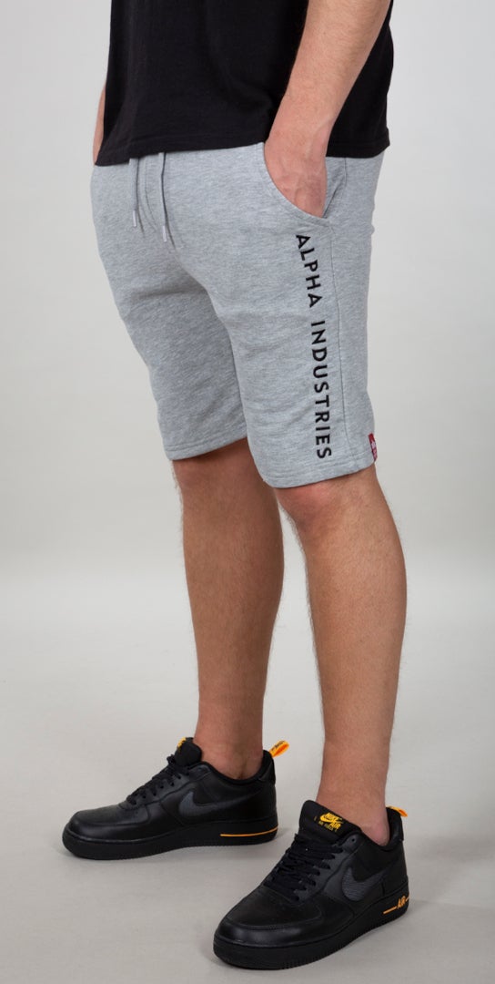 Alpha Industries AI Sweat Shorts grå XL Figur 1